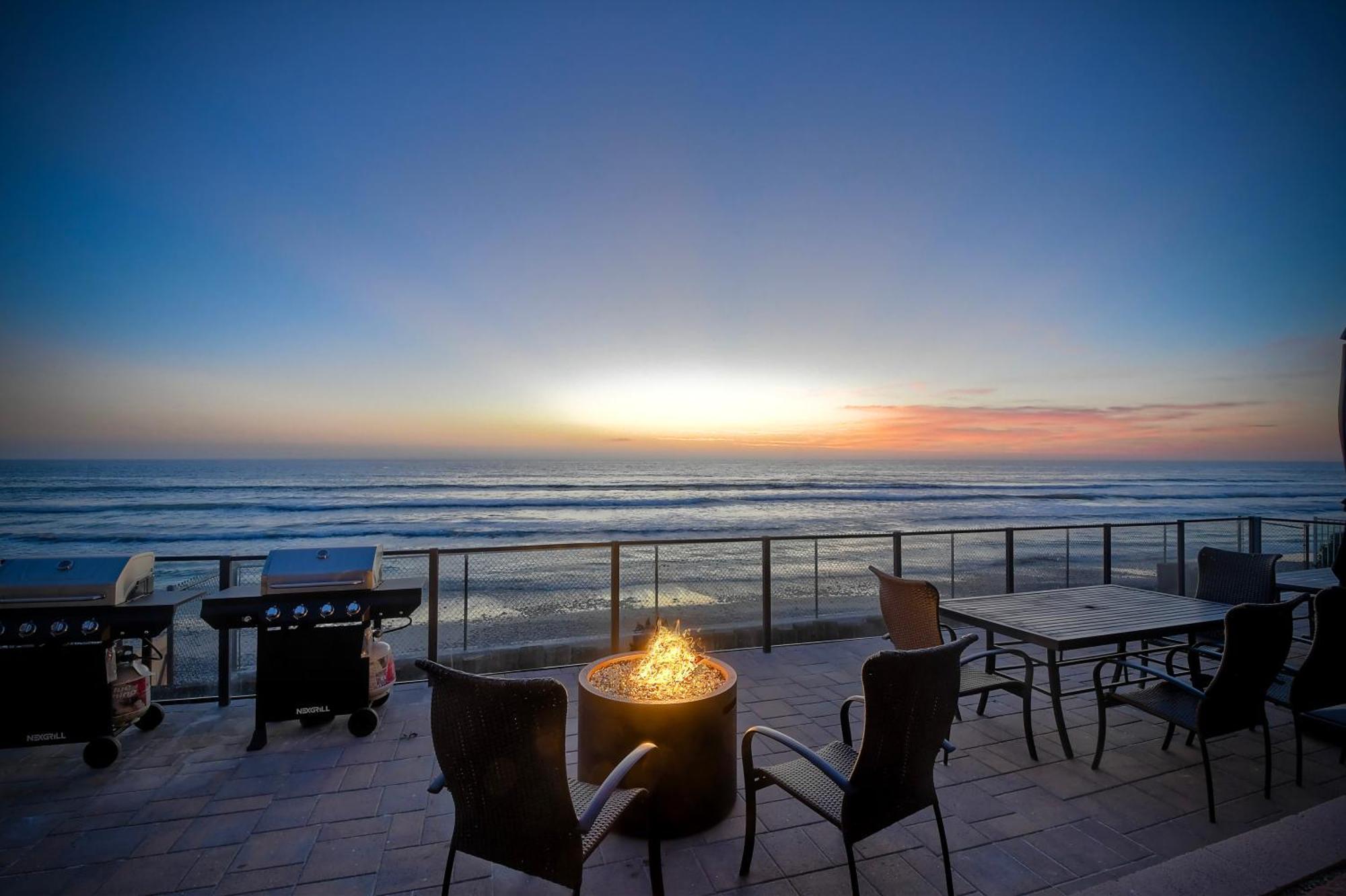 Oceanfront Getaway - Ocean Views - Fire Pit - Bbq - Beach Access Βίλα Κάρλσμπαντ Εξωτερικό φωτογραφία