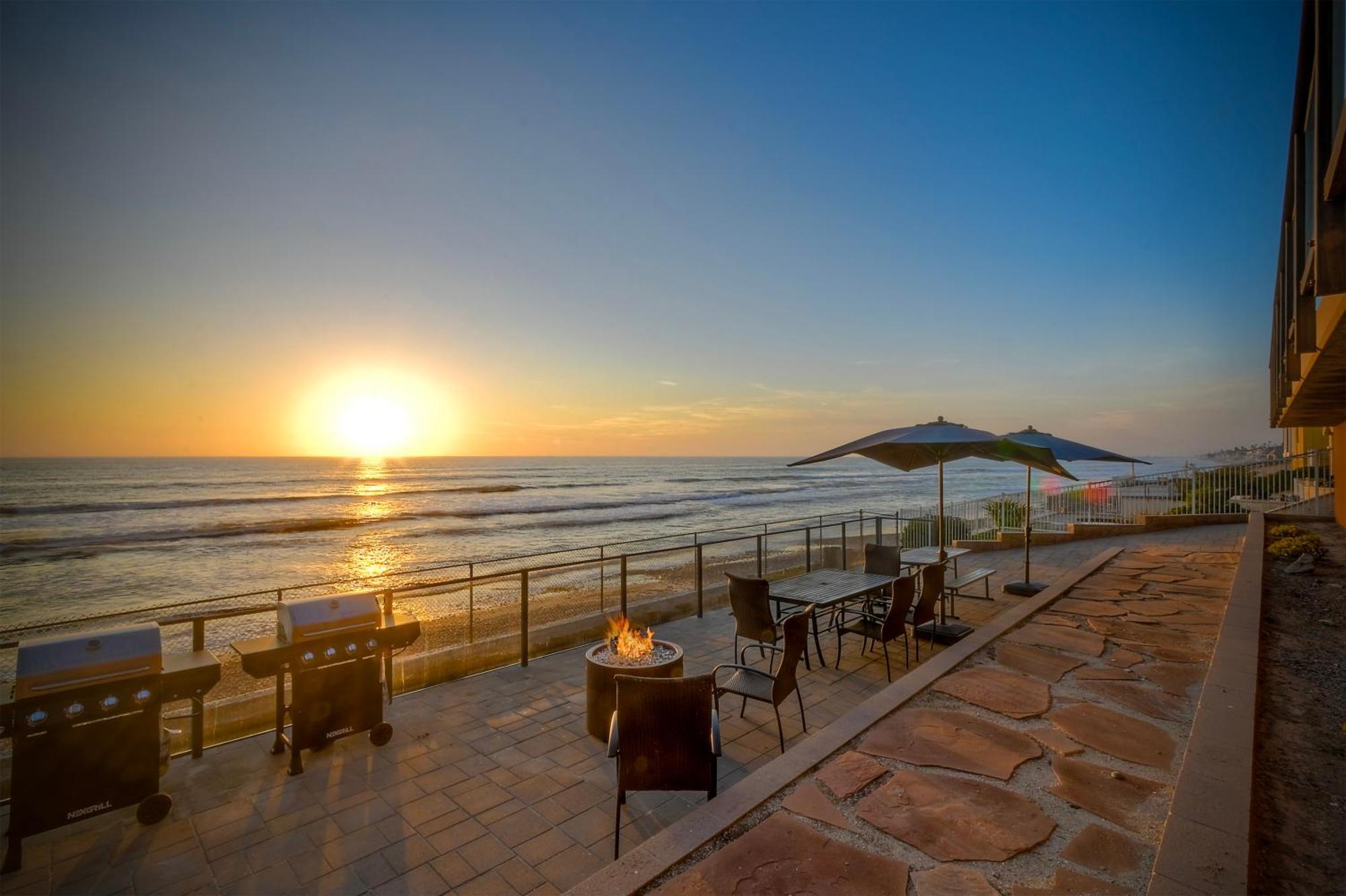 Oceanfront Getaway - Ocean Views - Fire Pit - Bbq - Beach Access Βίλα Κάρλσμπαντ Εξωτερικό φωτογραφία