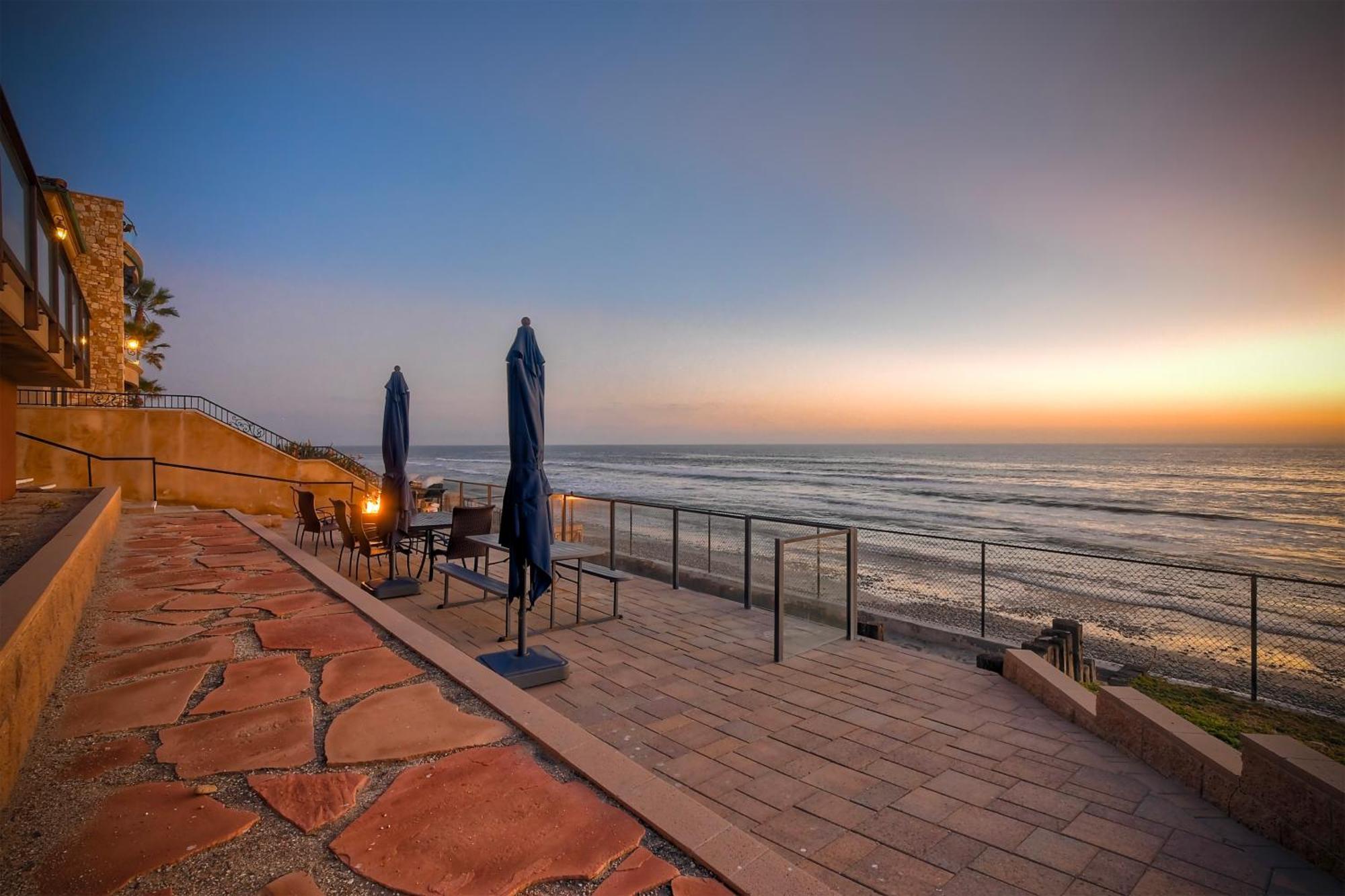 Oceanfront Getaway - Ocean Views - Fire Pit - Bbq - Beach Access Βίλα Κάρλσμπαντ Εξωτερικό φωτογραφία